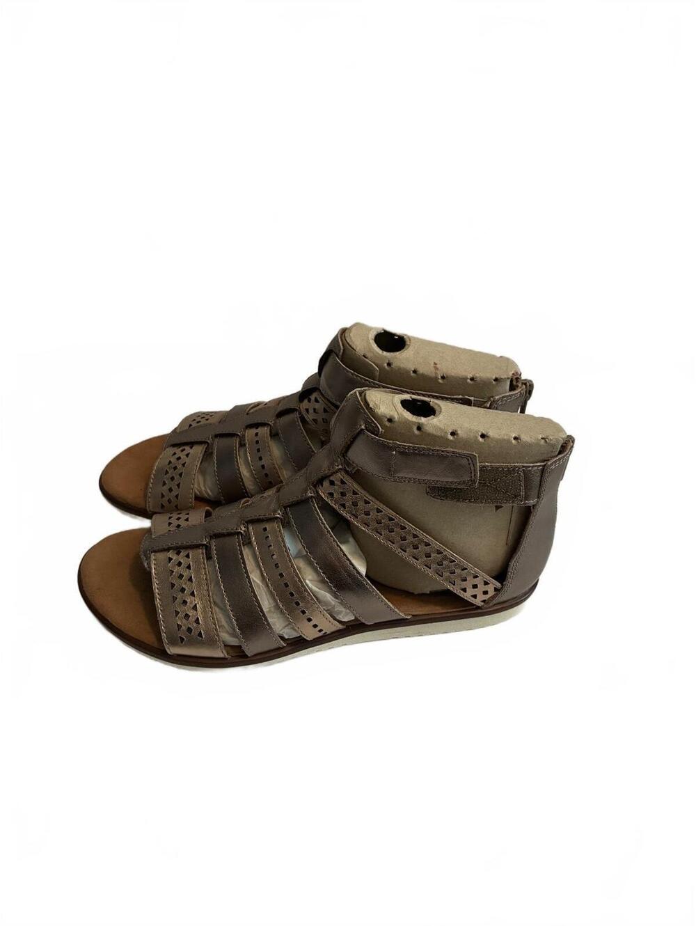 Clarks Metallic Gladiator Sandals with Back Zipper, Size 7